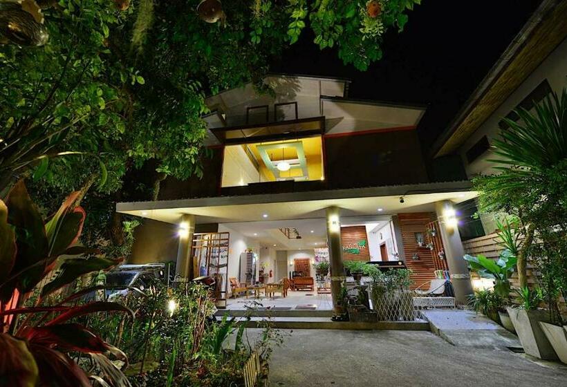 Пансион Kanlaya Place