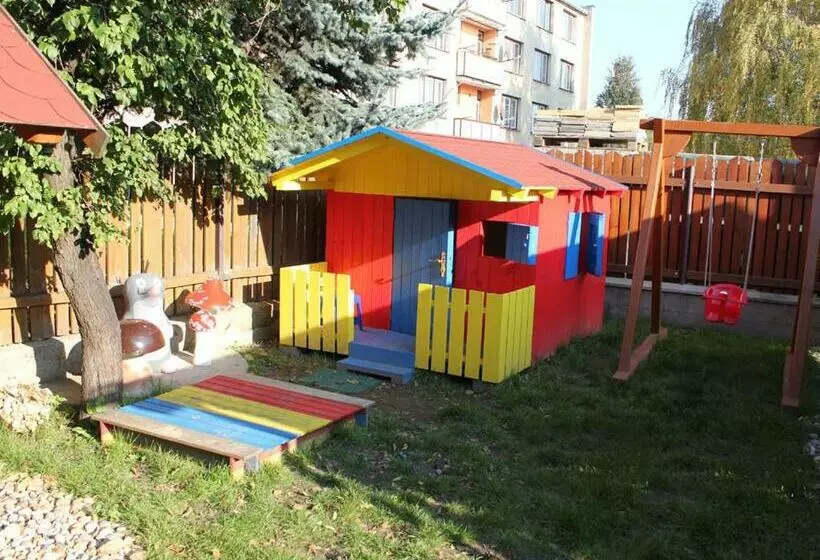 Majatalo Rodinny Penzion Kunc