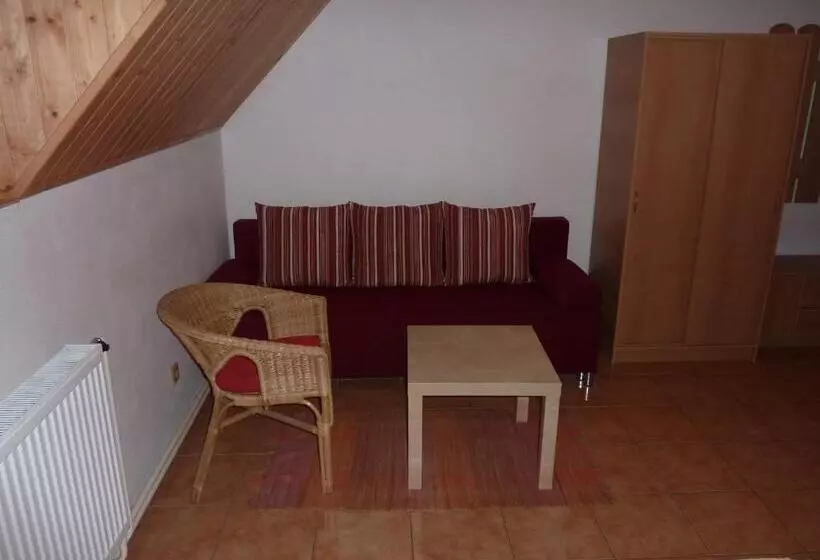 Majatalo Rodinny Penzion Kunc