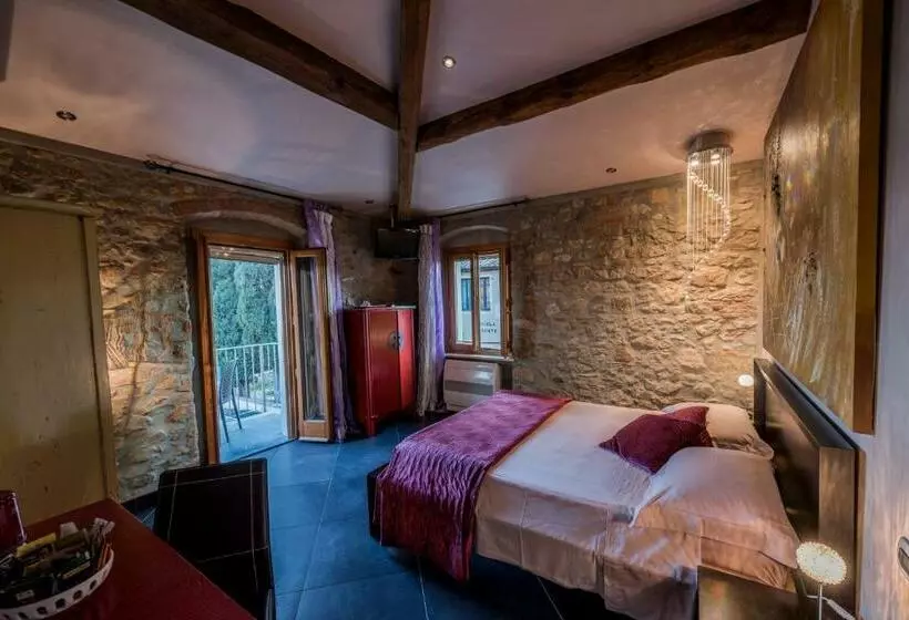 پانسیون Strada Giulia 16