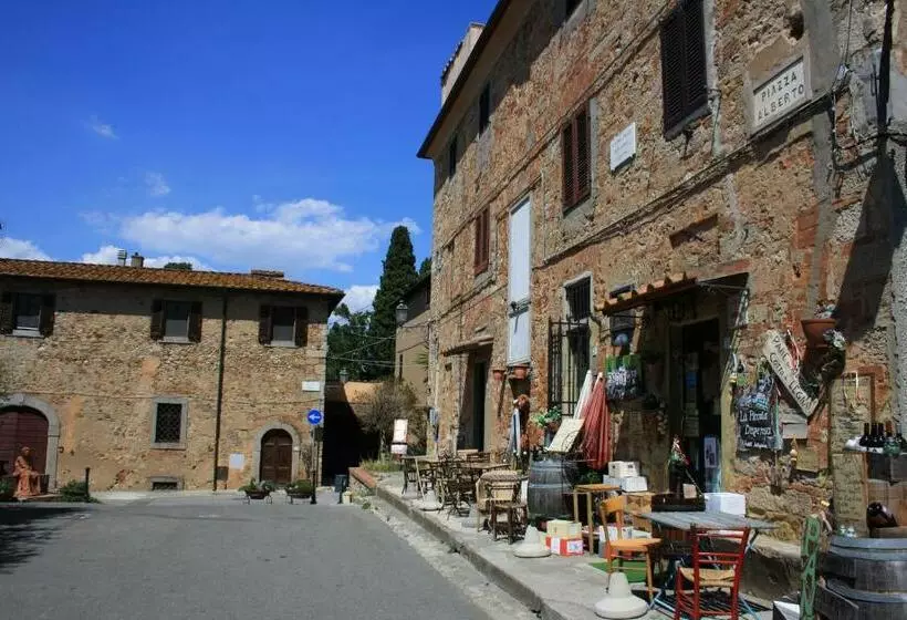 پانسیون Strada Giulia 16