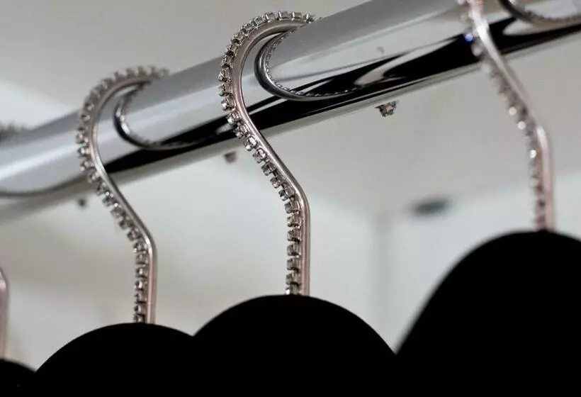 پانسیون Strada Giulia 16