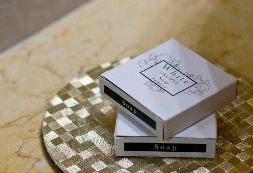 פנסיון Strada Giulia 16