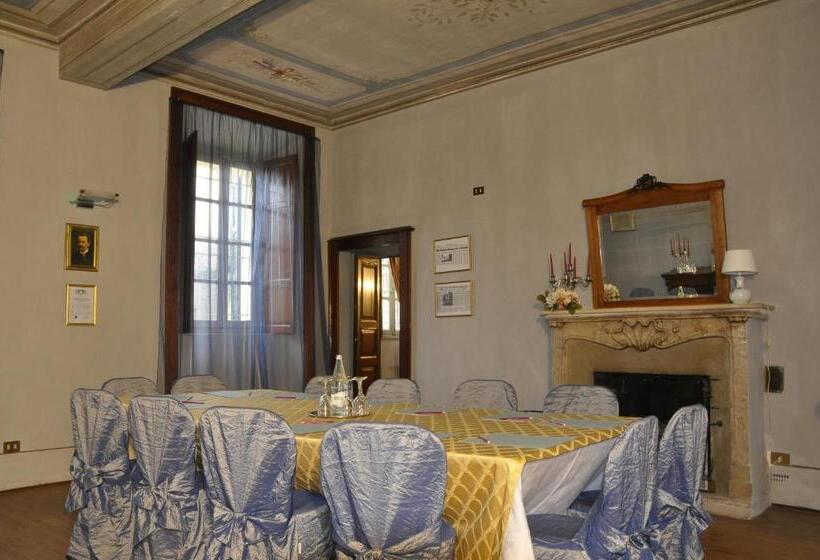 פנסיון Villa Cantoni