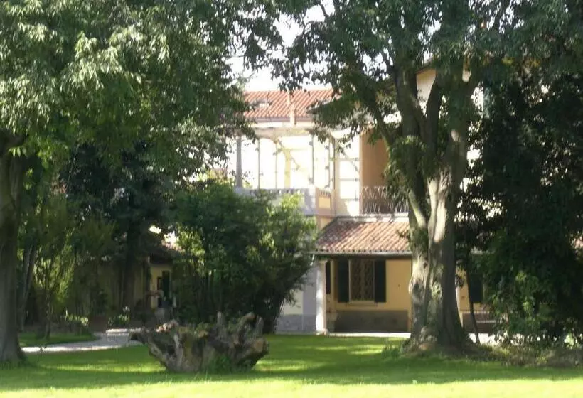 ペンション Villa Cantoni