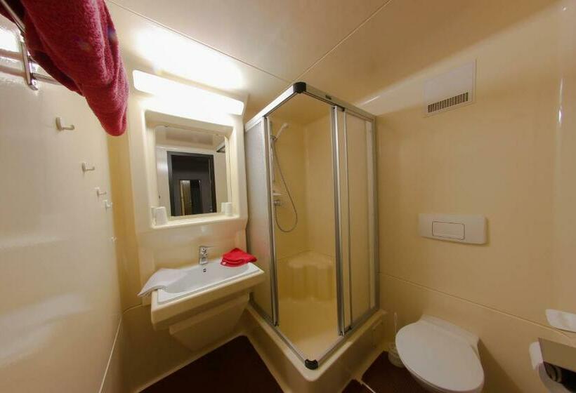 호스텔 Pension Kröll