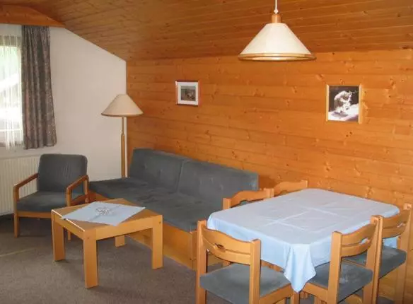 Retkeilymaja Pension Kröll