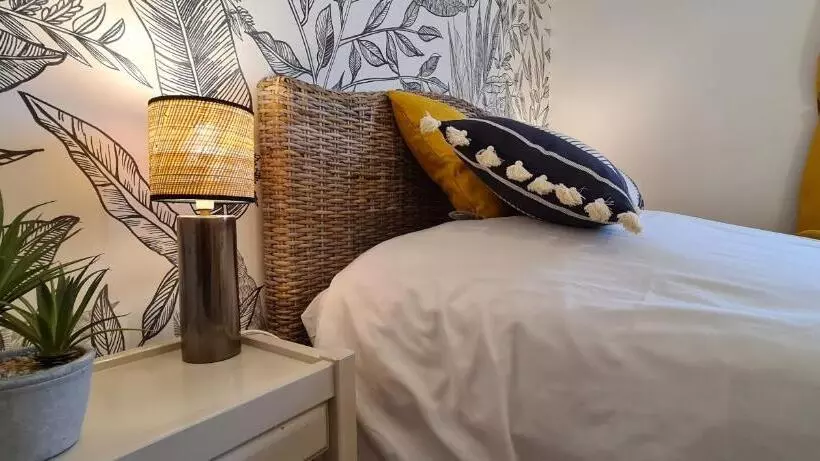 Aamiaismajoitus (B&B) A L Ombre Du Clocher