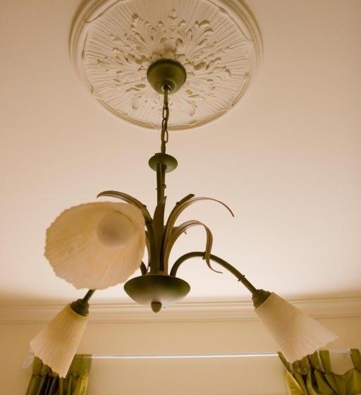 ベッドアンドブレックファースト A L Ombre Du Clocher