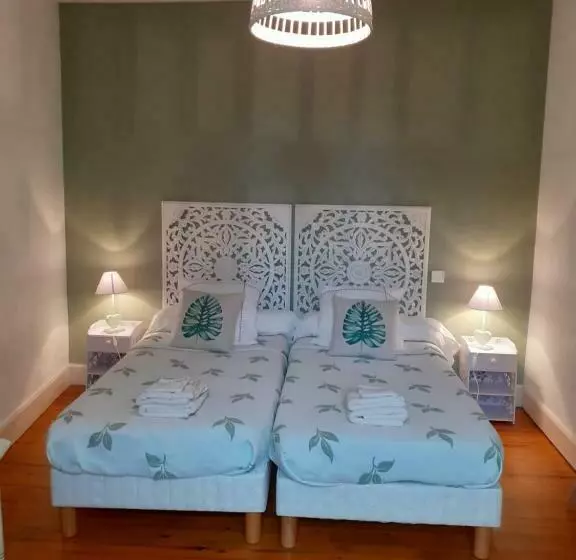 ベッドアンドブレックファースト Chambre D Hôtes La Tour De Brazalem