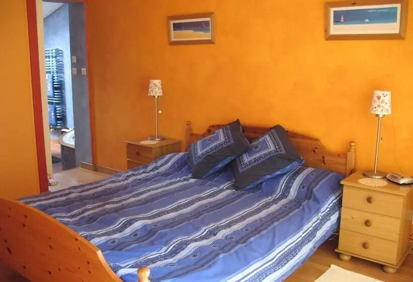 Aamiaismajoitus (B&B) Chambres D Hôtes Le Mûrier