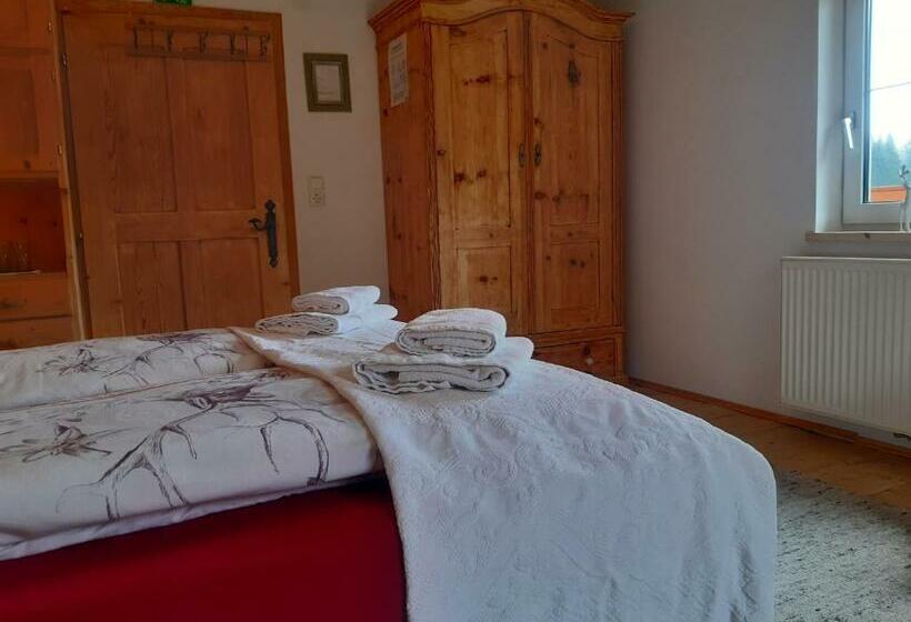 Bed and Breakfast Haus Pinter