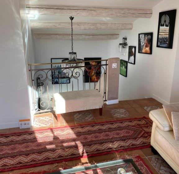 Bed and Breakfast Villa Des Roses