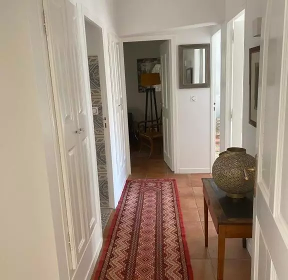 Aamiaismajoitus (B&B) Villa Des Roses