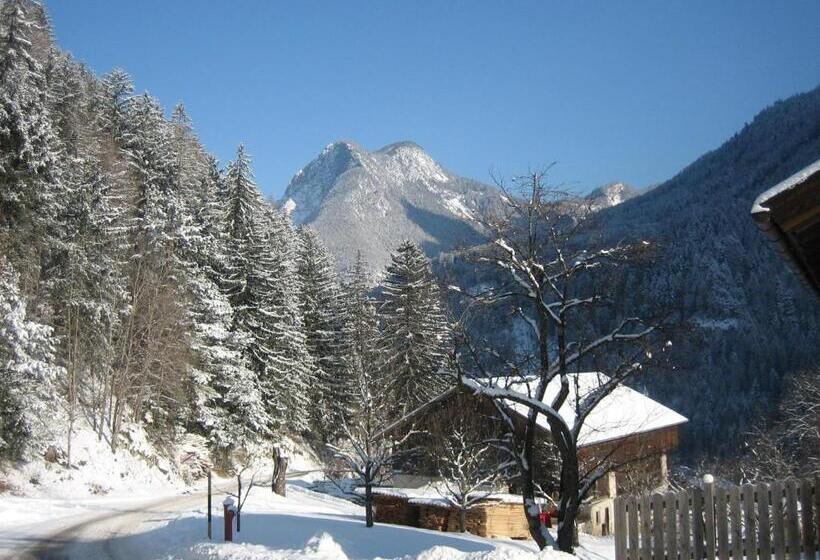 ホテル Klausmoarhof