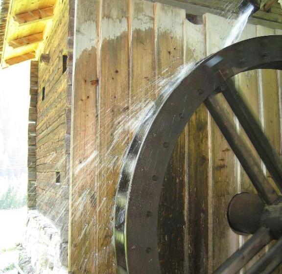 ホテル Klausmoarhof