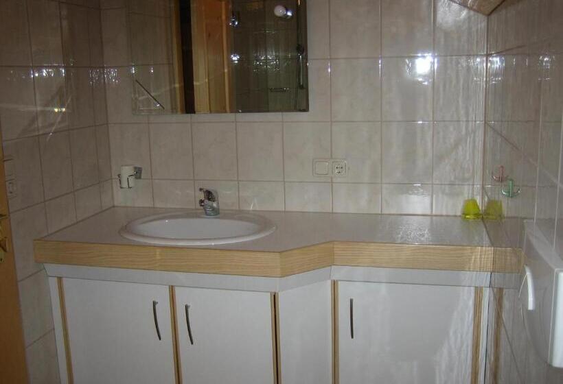 ホテル Klausmoarhof