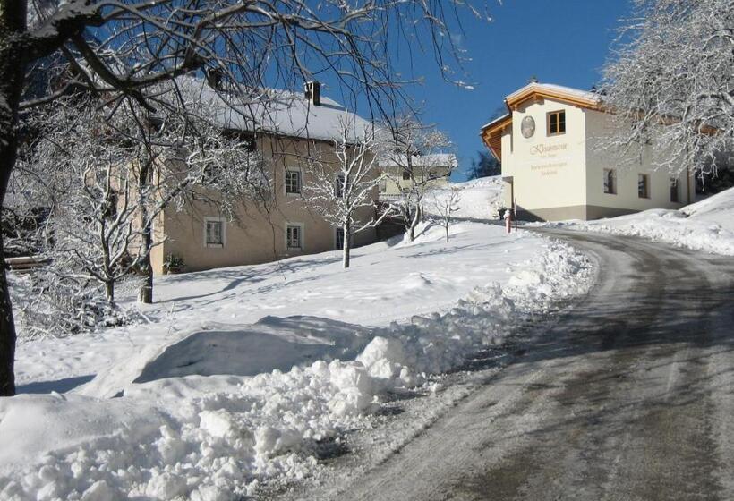 ホテル Klausmoarhof