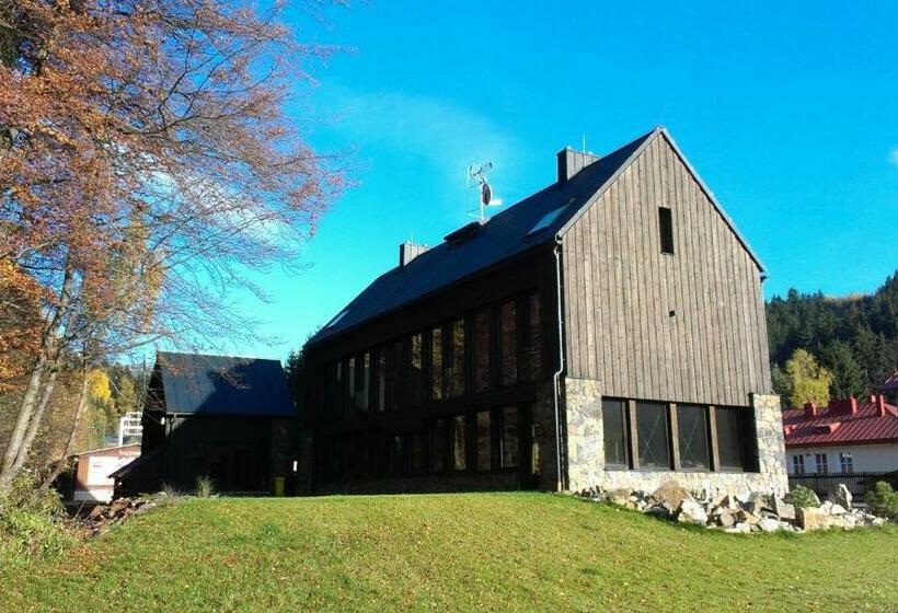 Krakonošova Dílna Woodhaus