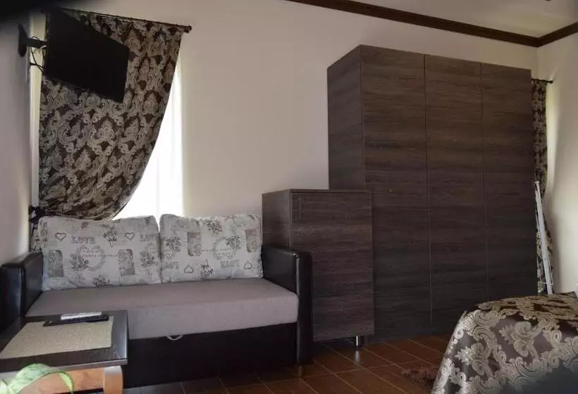 Majatalo Asya Guest House