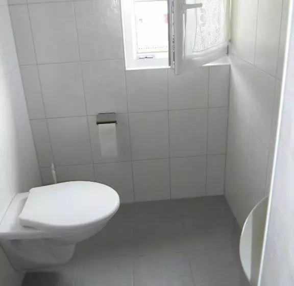 ペンション Appartement De Vacances Niederer