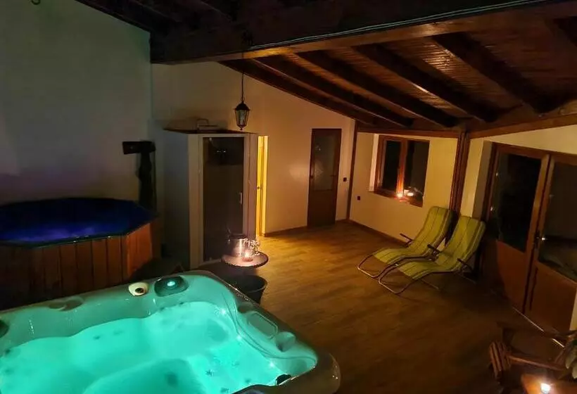 Majatalo Green Mountain Resort