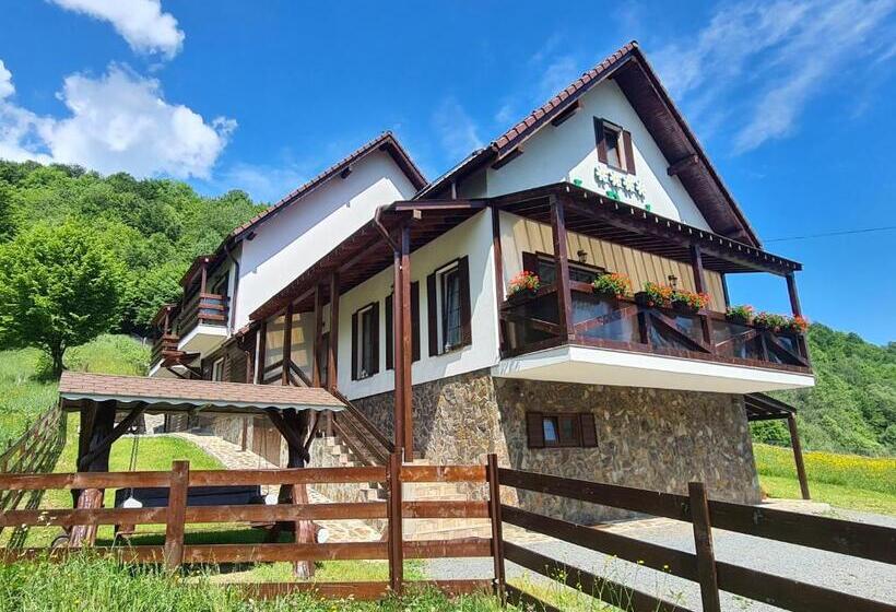 펜션 Green Mountain Resort