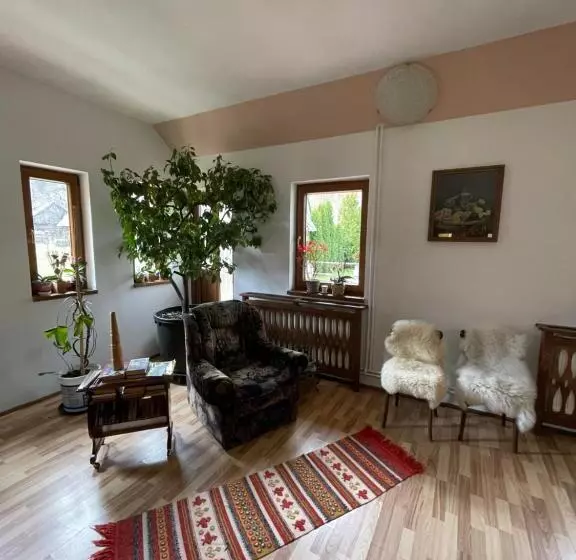 Majatalo Green Mountain Resort