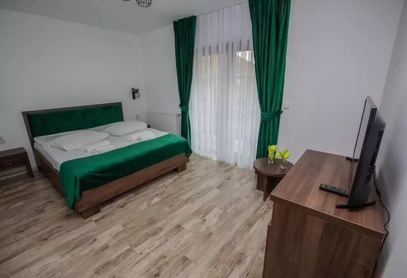 Majatalo Green Mountain Resort