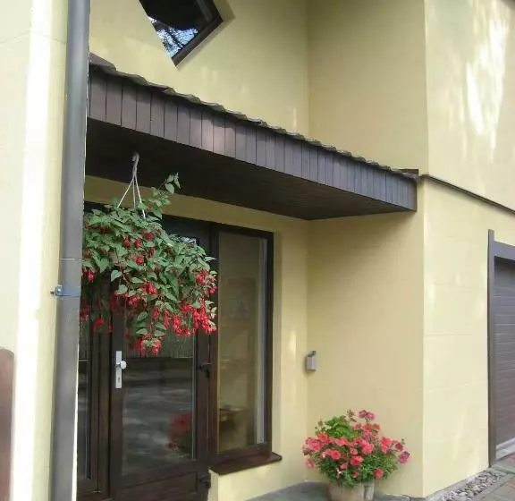 پانسیون Guest House Maija