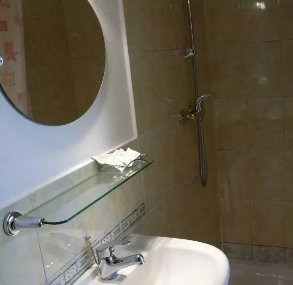 پانسیون Guest House Maija