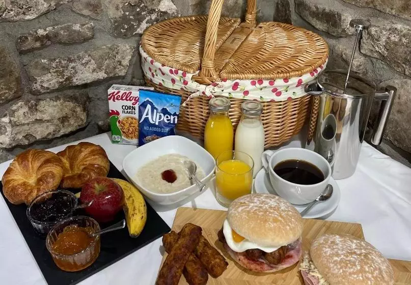 Majatalo Horsemanstone