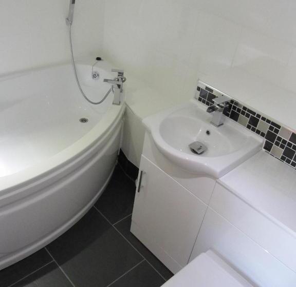 膳宿费 Horsemanstone