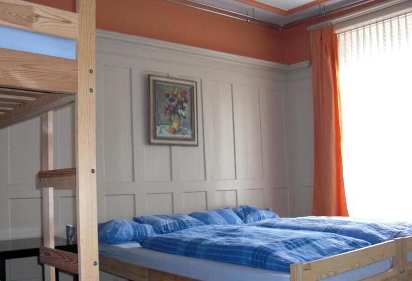 فندق صغير Back Packer Federnhut