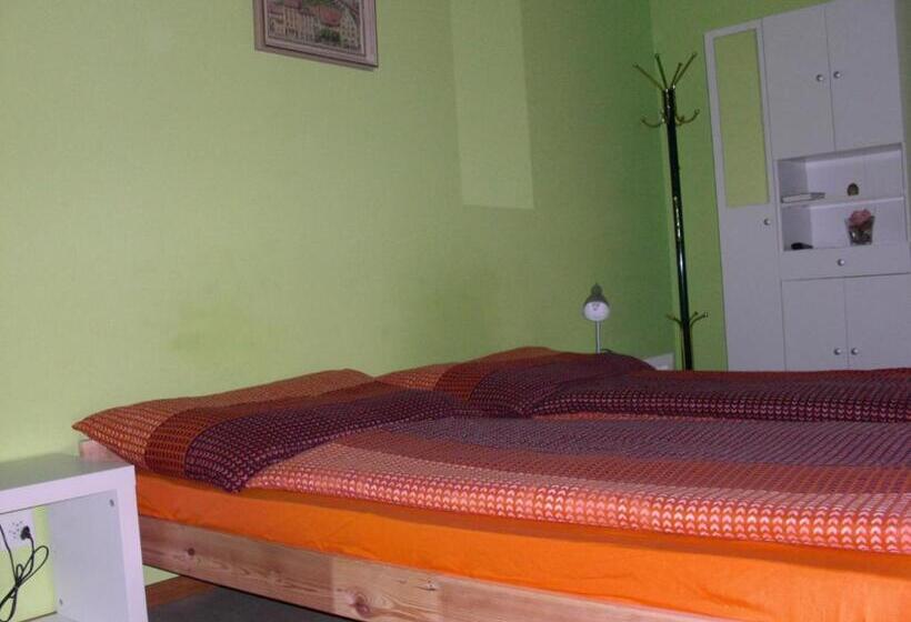 فندق صغير Back Packer Federnhut