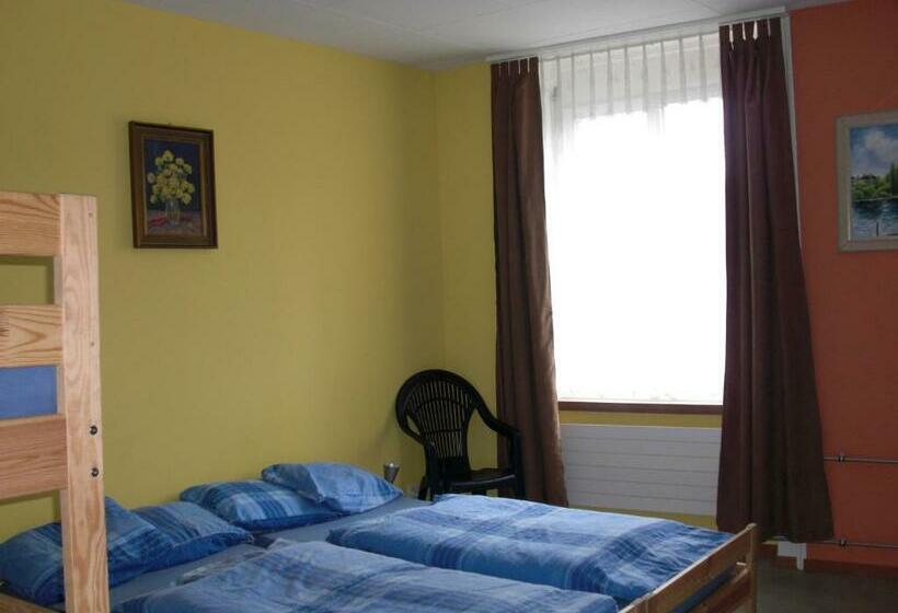 فندق صغير Back Packer Federnhut