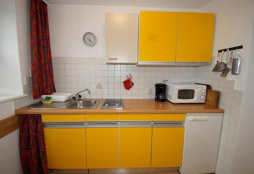 Apartments Heidenberger Delle Scuole