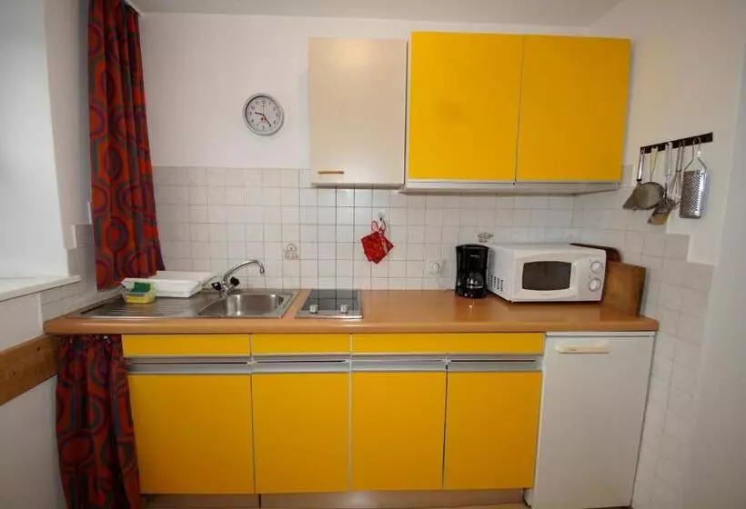 Apartments Heidenberger Delle Scuole