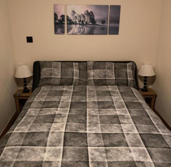 Bed and Breakfast Carland Cross