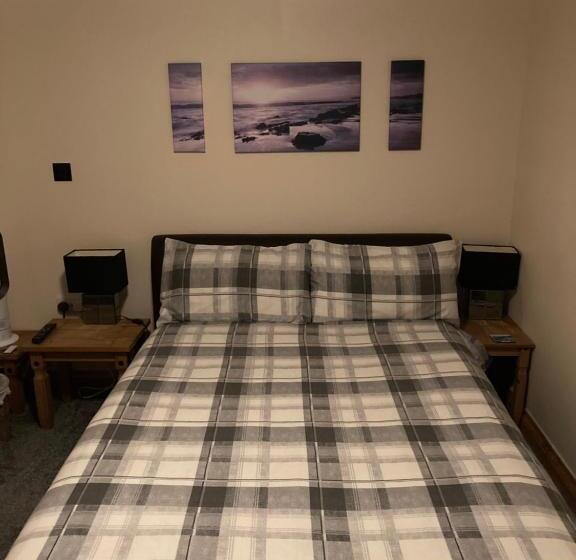 Bed and Breakfast Carland Cross