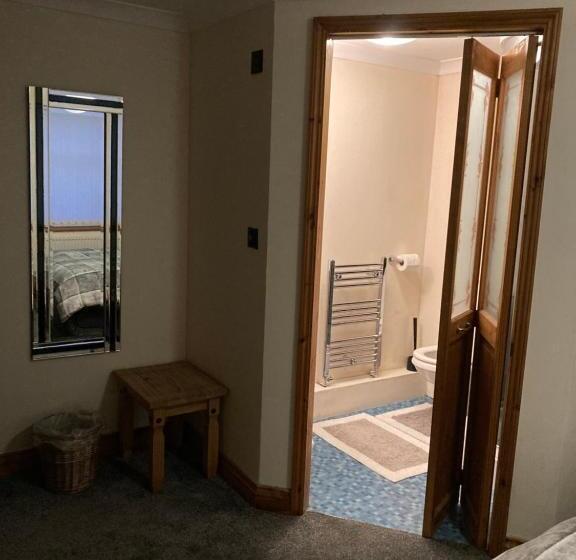 Bed and Breakfast Carland Cross