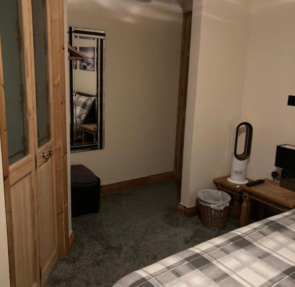 Bed and Breakfast Carland Cross