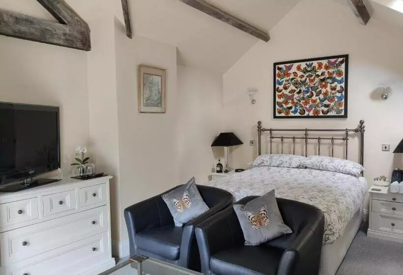 Aamiaismajoitus (B&B) Cascades Gardens