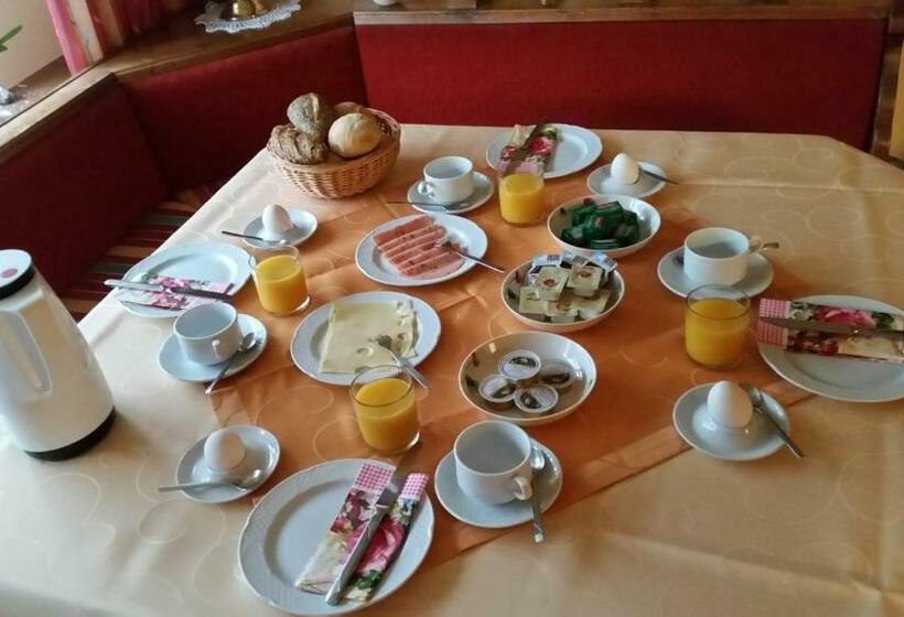 مبيت وإفطار Gästehaus Marianne Baier