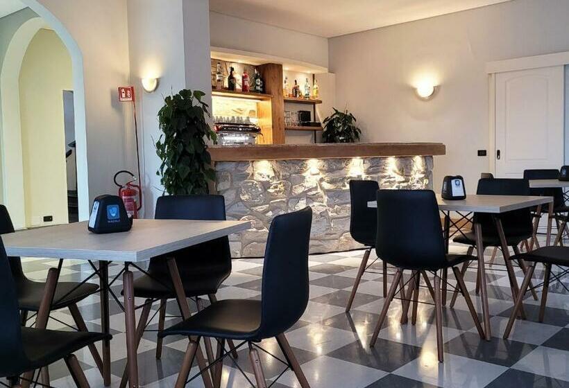 ホテル Azzano Decimo