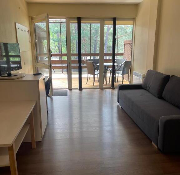 هتل Nidos Kempingas