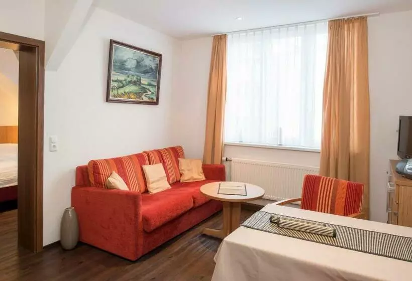 Majatalo Appartementhaus Alte Post