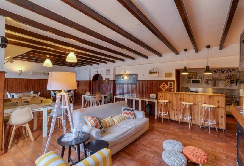 Пансион Homemoel Local Accomodation Al