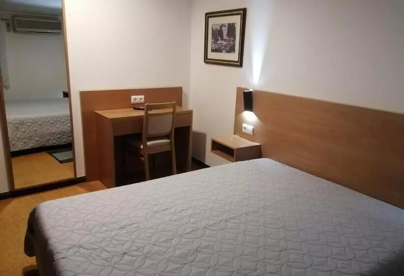 ペンション Restaurante E Residencial O Resineiro