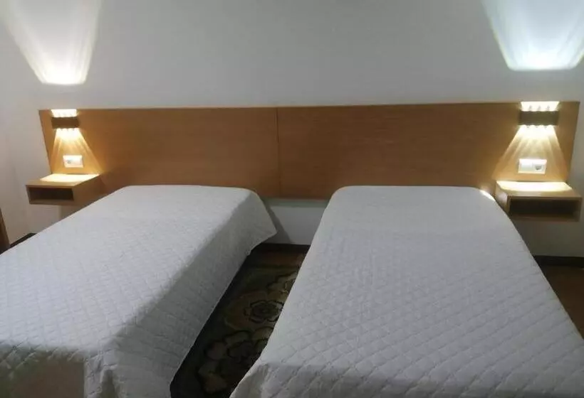 ペンション Restaurante E Residencial O Resineiro